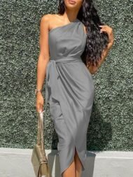 Elegant Slanted Shoulder Sleeveless Long Dress - Image 2